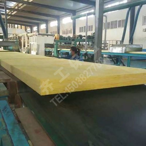 分析保溫板出現(xiàn)厚度不均的原因